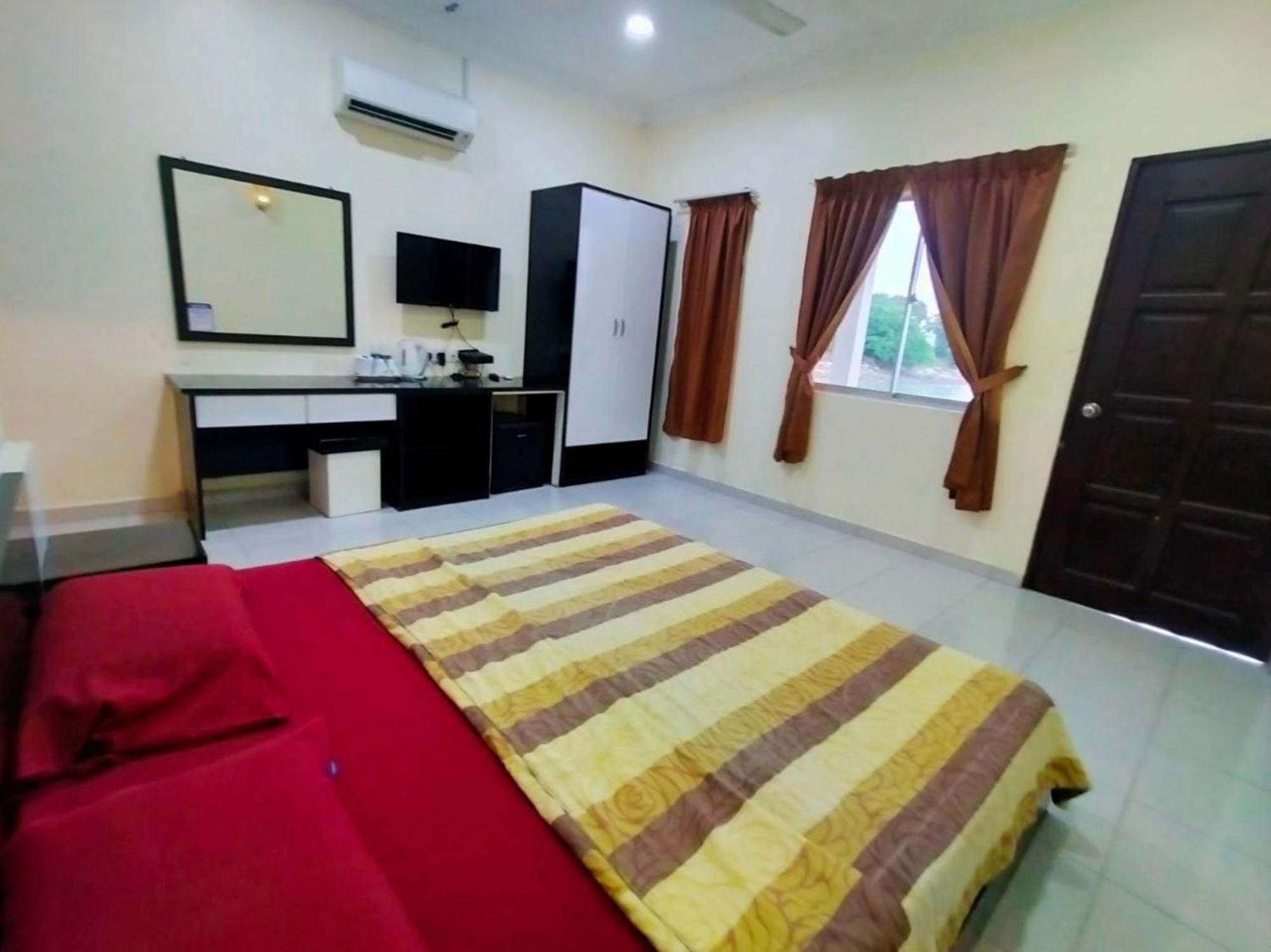 Capital O 91118 Chalet Seri Idaman Bayan Lepas Bagian luar foto